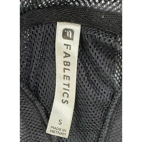 Fabletics razor back black active sports tank Size Small Women’s - Picture 3 of 5